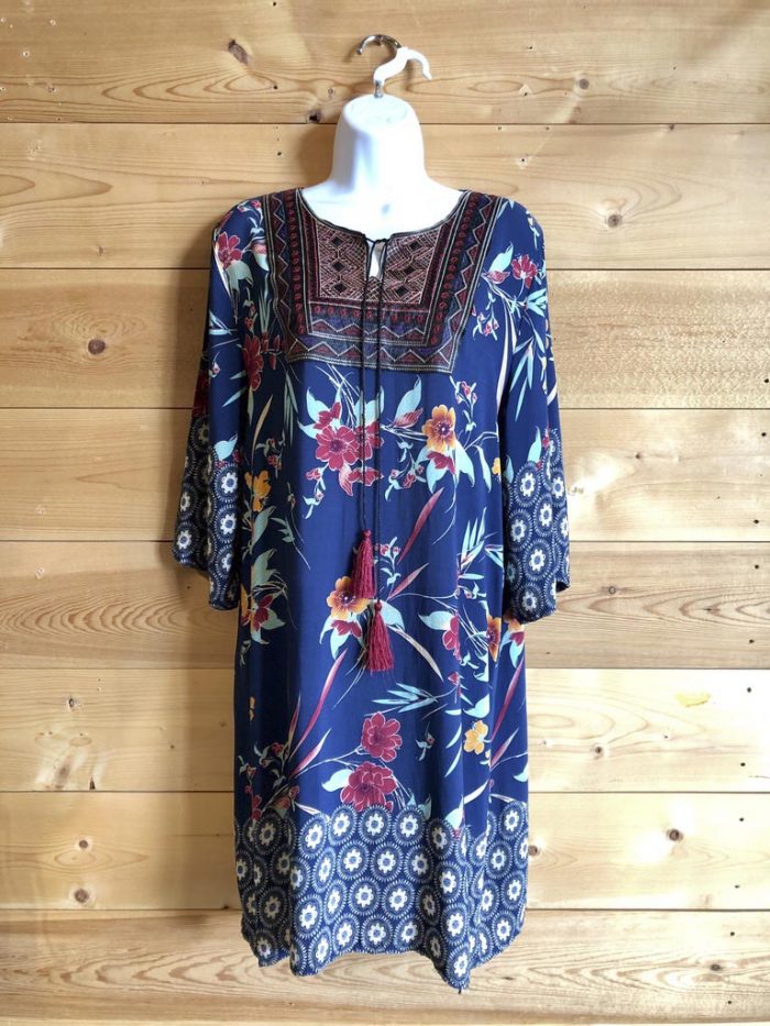 Thai Yai (Hill Tribe Dress) 01